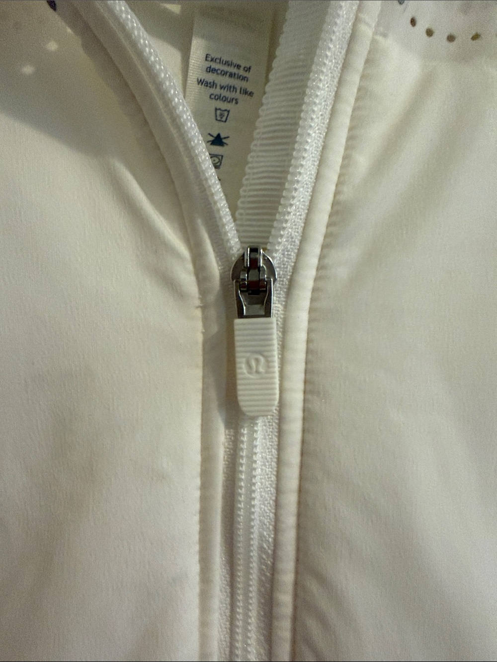 lululemon athletica White Lightweight Hooded Half-Zip Utility Jacket - Picture 3 of 11